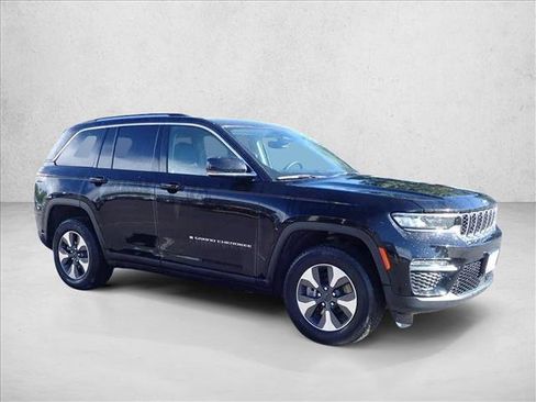 Used 2022 Jeep Grand Cherokee Limited 4xe AWD/4WD image 5