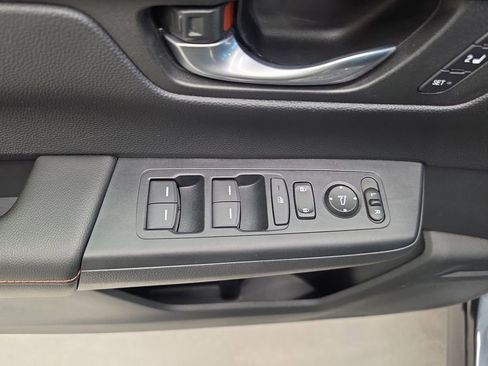 Used 2025 Honda CR-V Sport-L image 16
