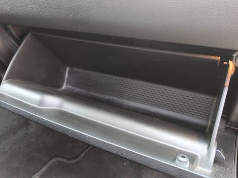 Used 2020 RAM 1500 Big Horn image 3