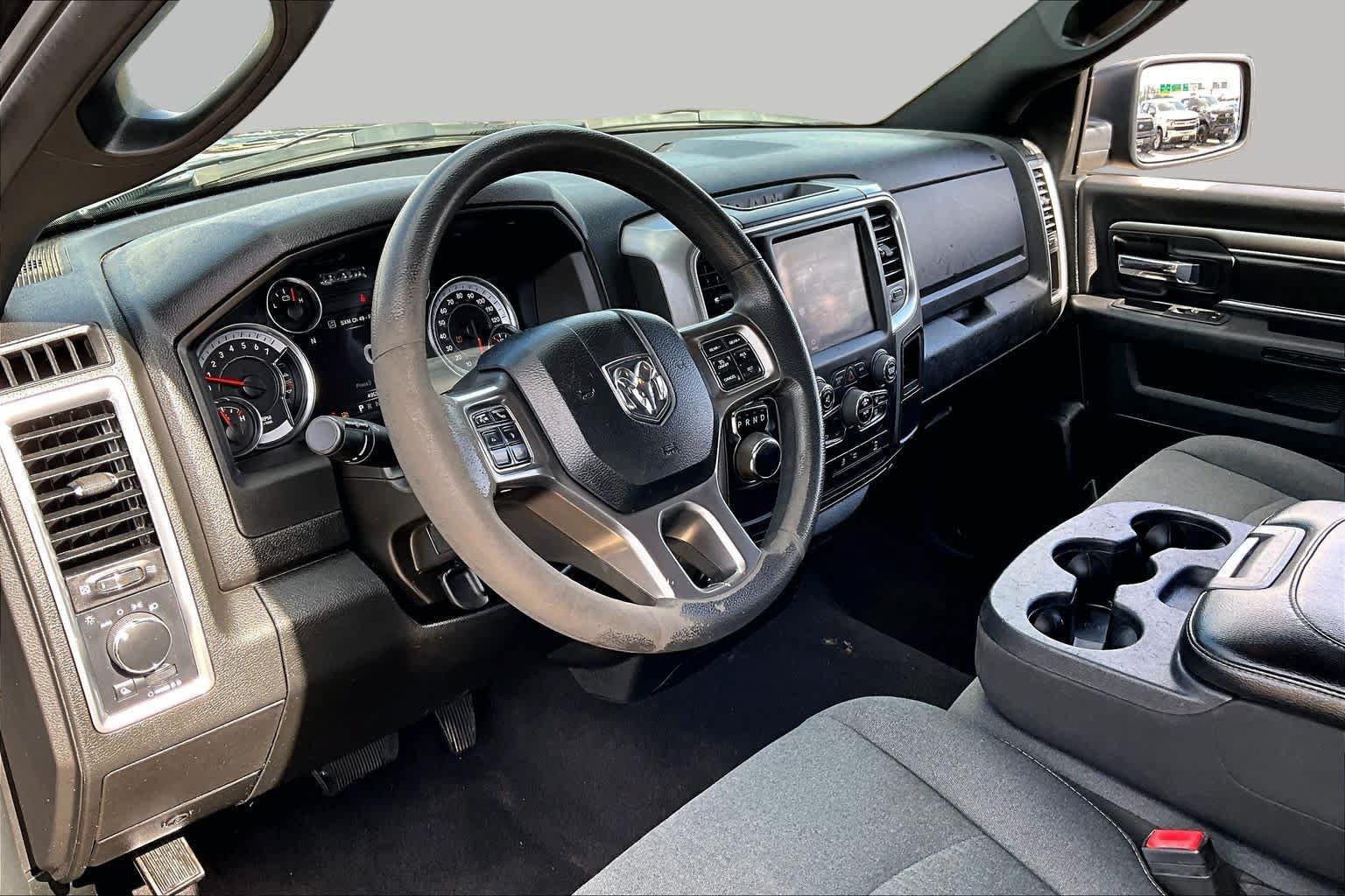Used 2024 RAM 1500 Warlock w/ Electronics Group RWD image 18