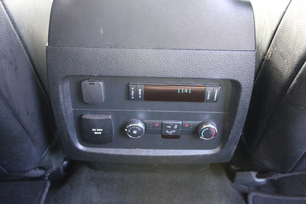 Used 2017 Ford Expedition XLT w/ Equipment Group 201A AWD/4WD image 15