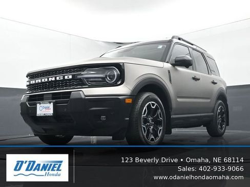 Used 2025 Ford Bronco Sport Outer Banks w/ Outer Banks Tech Package+ AWD/4WD image 9