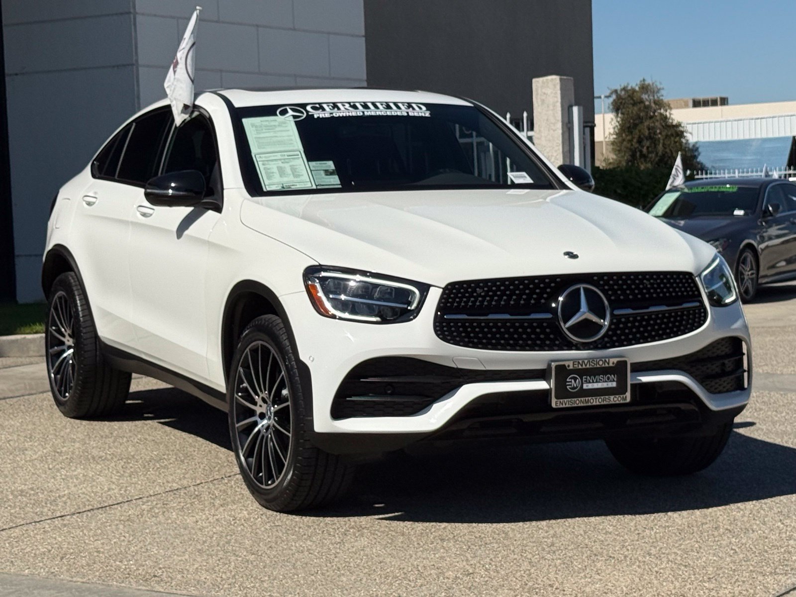 Used 2022 Mercedes-Benz GLC 300 4MATIC Coupe image 8