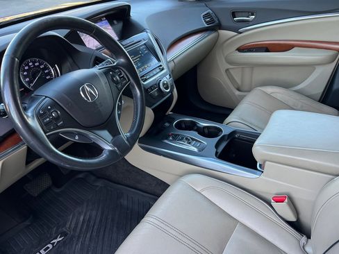 Used 2018 Acura MDX SH-AWD w/ Advance Package image 9