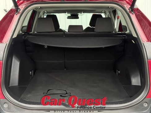 Used 2022 Toyota RAV4 XLE w/ Convenience Package FWD image 13