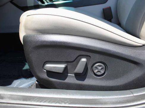 Used 2016 Hyundai Sonata Limited w/ Option Group 04 FWD image 31