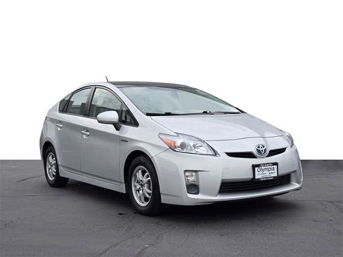 Used 2010 Toyota Prius One image 1