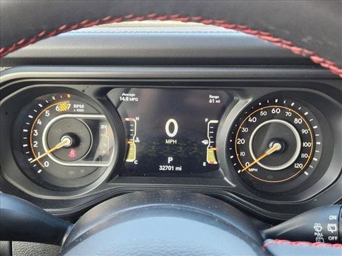 Used 2025 Jeep Wrangler Unlimited Rubicon AWD/4WD image 10