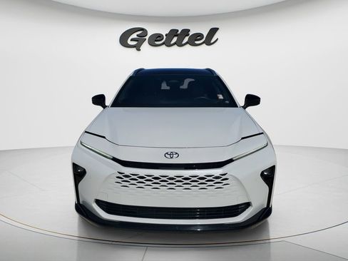 Certified 2025 Toyota Crown Signia w/ Advanced Technology Package image 10