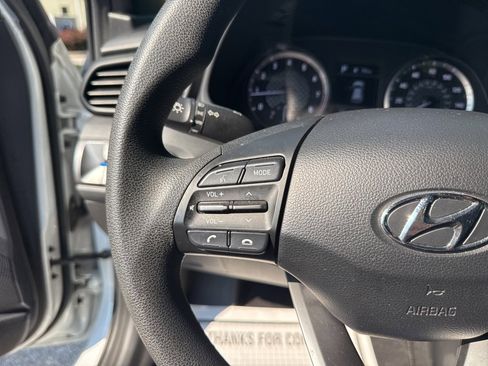 Used 2020 Hyundai Veloster 2.0 image 23