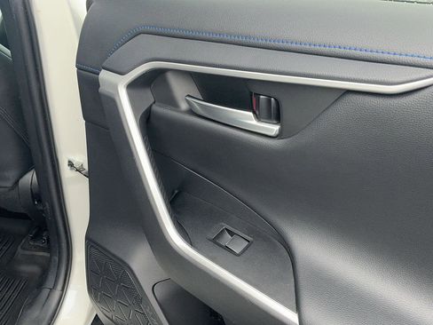 Certified 2021 Toyota RAV4 XSE AWD/4WD image 33