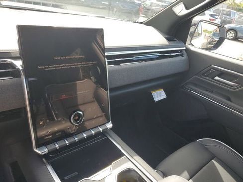 New 2026 GMC Sierra EV Elevation image 26