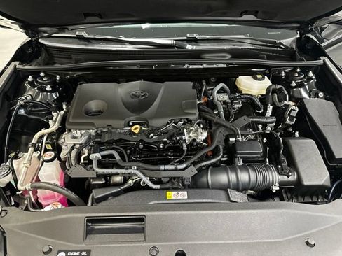 Used 2025 Toyota Camry SE w/ Convenience Package AWD/4WD image 23