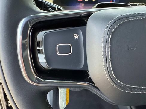 New 2025 Lincoln Navigator L Reserve w/ Jet Appearance Package image 30