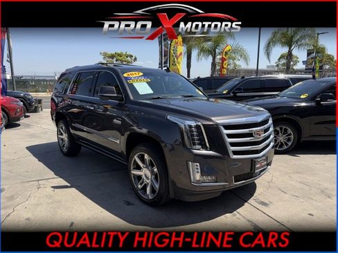Used 2017 Cadillac Escalade Premium Luxury AWD/4WD image 1