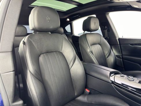 Used 2019 Maserati Levante image 37