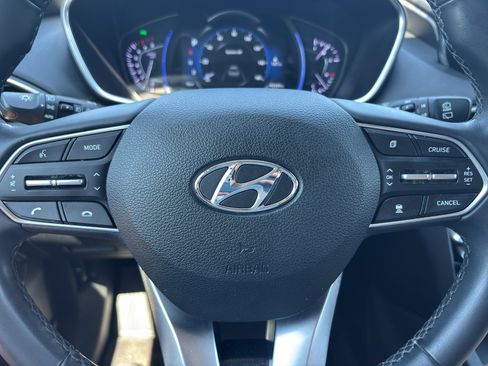 Used 2019 Hyundai Santa Fe Limited image 19