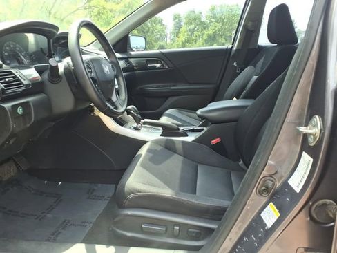 Used 2015 Honda Accord Sport image 13
