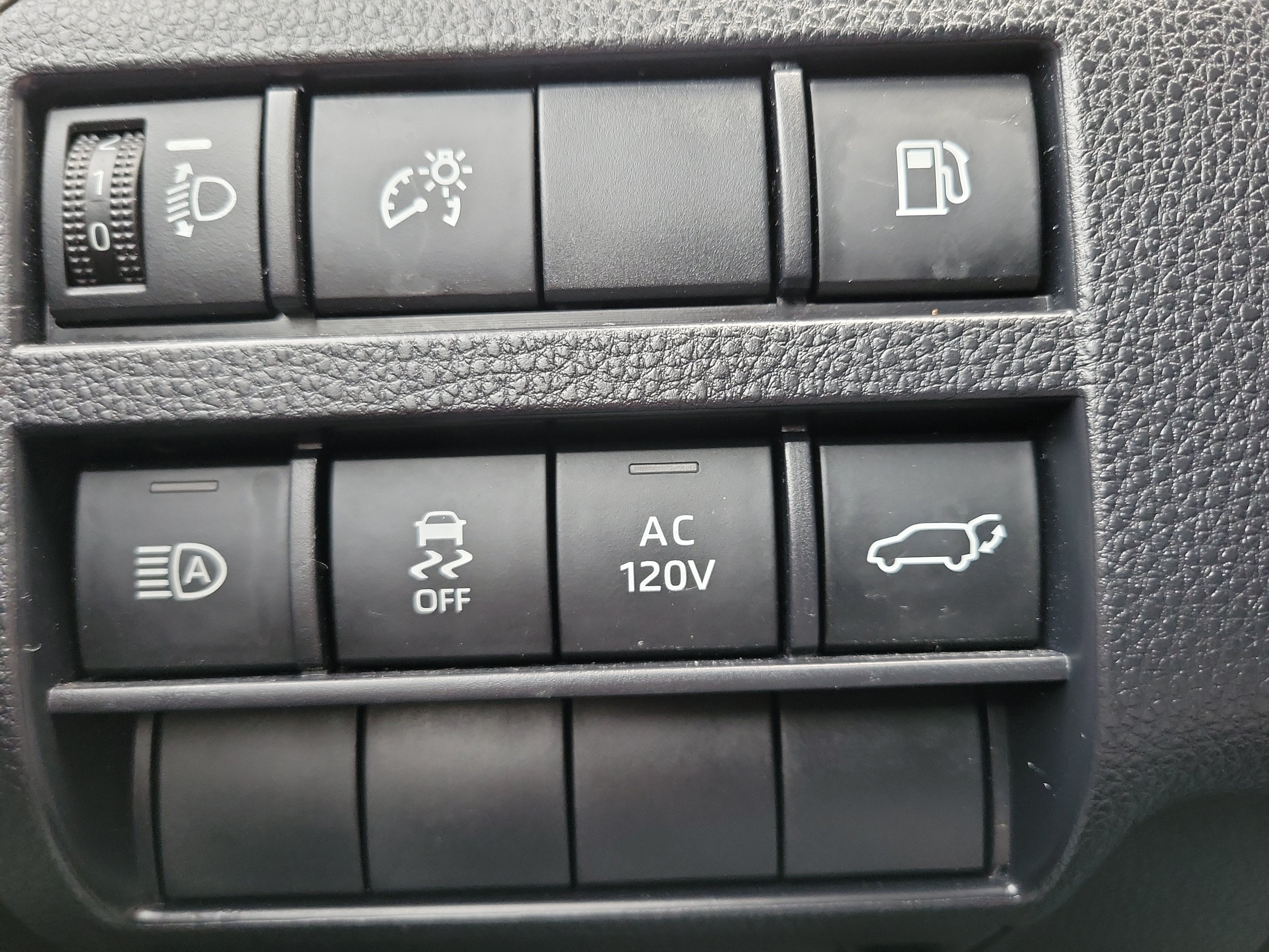 Used 2026 Toyota 4Runner Limited AWD/4WD image 31