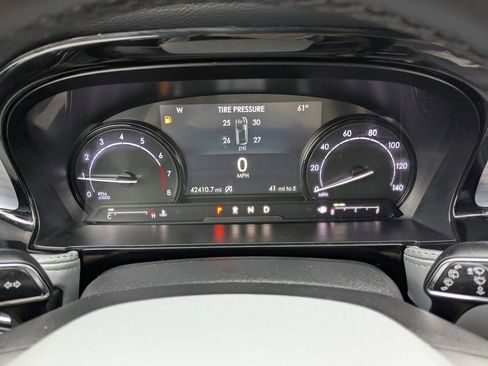 Used 2022 Lincoln Corsair Standard image 28