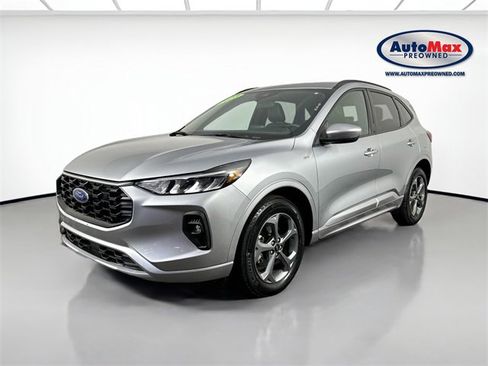 Used 2023 Ford Escape ST-Line Select image 4