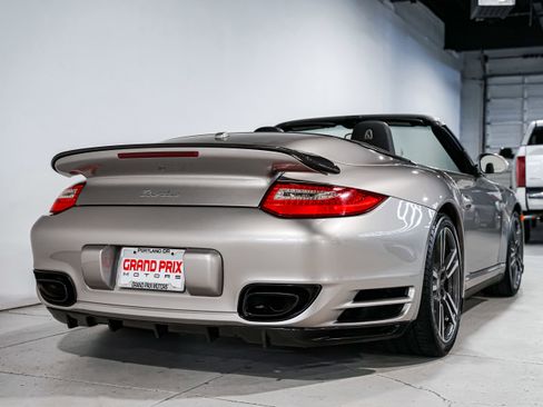 Used 2012 Porsche 911 Turbo image 41