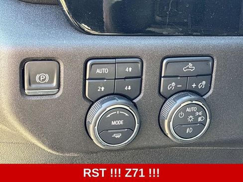 Used 2023 Chevrolet Silverado 1500 RST w/ Convenience Package II AWD/4WD image 25