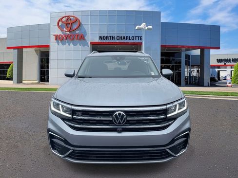 Used 2022 Volkswagen Atlas SEL Premium image 5