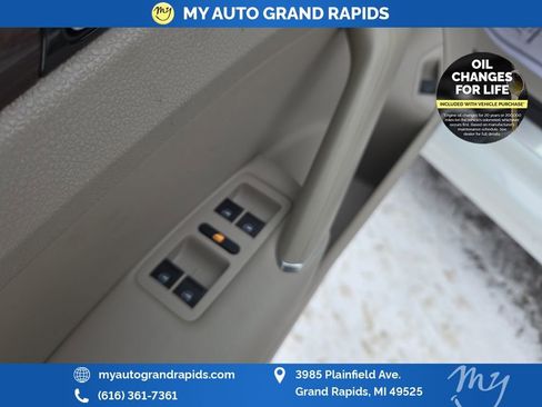 Used 2020 Volkswagen Passat 2.0T SEL image 12