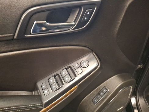 Used 2018 Chevrolet Tahoe LT AWD/4WD image 16