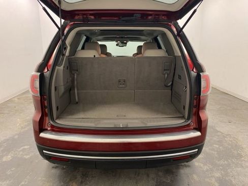 Used 2015 GMC Acadia SLT w/ Technology Package image 28