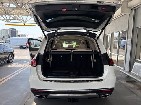 Certified 2022 Mercedes-Benz GLS 450 4MATIC image 12