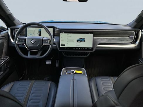 Used 2023 Rivian R1S Adventure AWD/4WD image 13