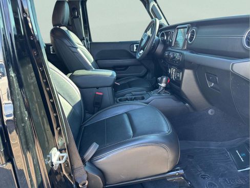 Certified 2023 Jeep Wrangler Sahara 4xe image 28