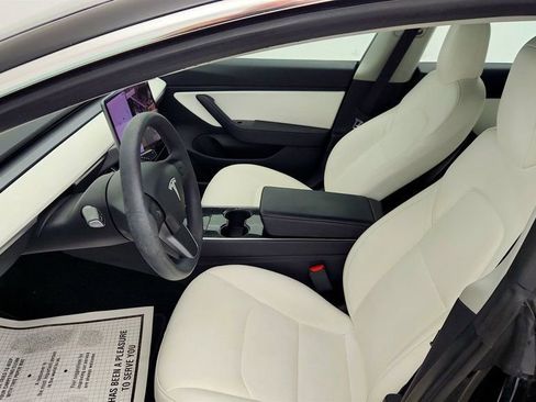 Used 2018 Tesla Model 3 Mid Range image 24