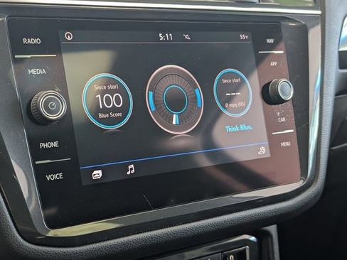 Used 2018 Volkswagen Tiguan SEL Premium image 20