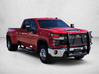 Used 2025 Chevrolet Silverado 3500 LT AWD/4WD video 3