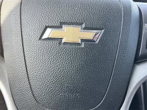 Used 2017 Chevrolet Trax LT w/ LT Convenience Package image 27