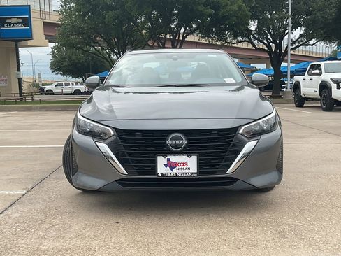 Used 2025 Nissan Sentra S FWD image 3