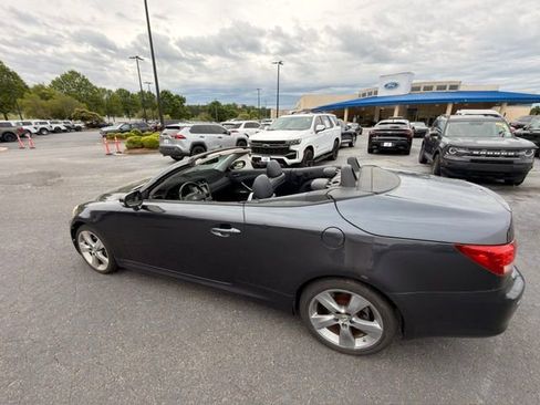Used 2010 Lexus IS 250C RWD image 4