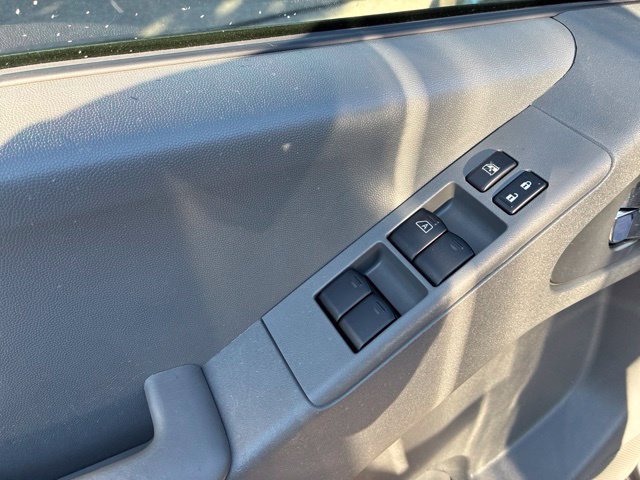 Used 2019 Nissan Frontier SV w/ Value Truck Package AWD/4WD image 17