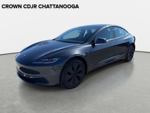 Used 2025 Tesla Model 3 Long Range image 8