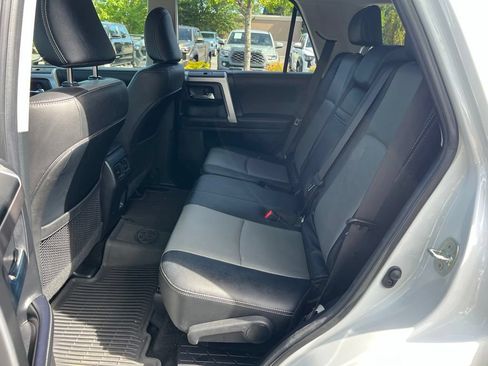 Certified 2024 Toyota 4Runner SR5 Premium w/ Moonroof Package AWD/4WD image 17