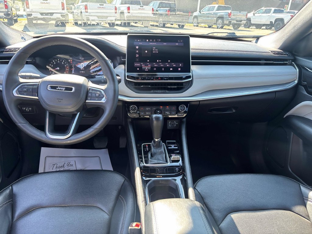 Used 2024 Jeep Compass Limited AWD/4WD image 19