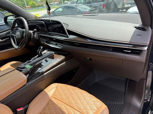 Used 2022 Cadillac Escalade ESV Sport w/ Touring Package AWD/4WD image 48