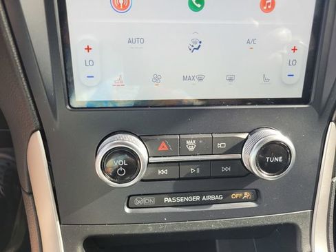 Certified 2023 Ford Edge SEL image 23