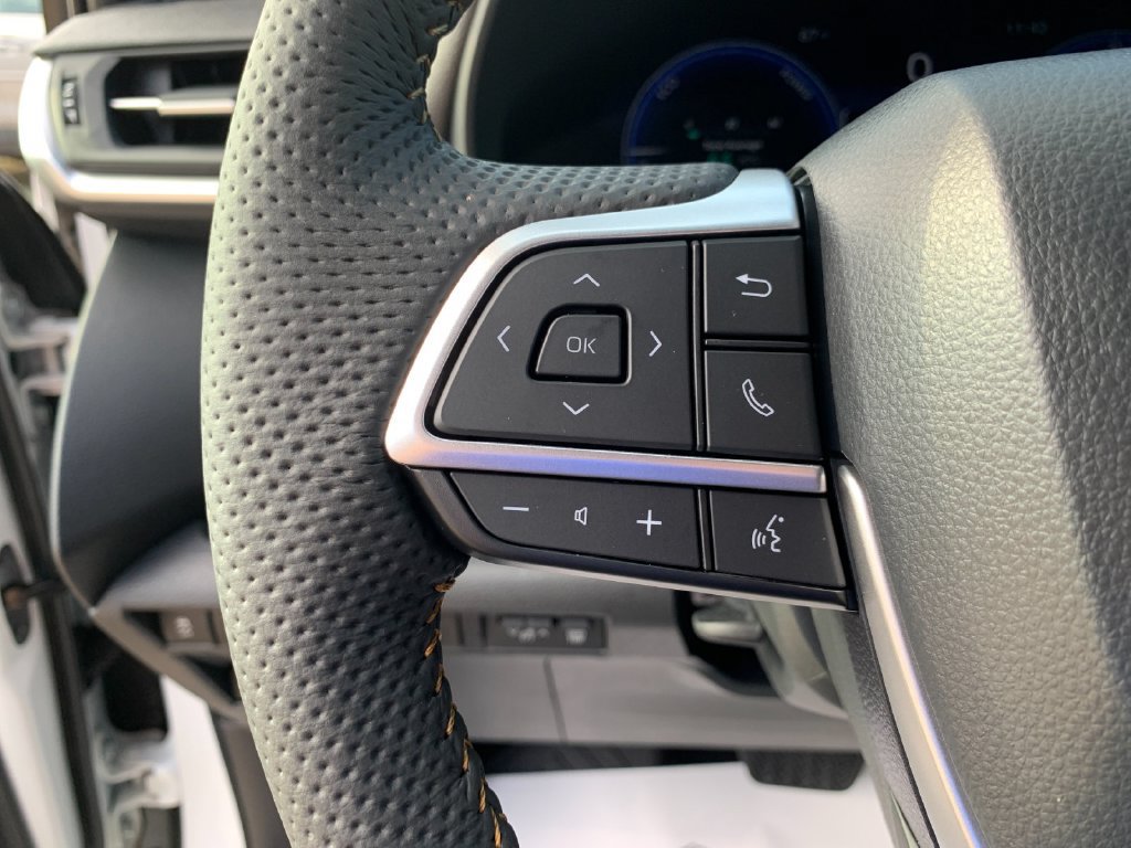 New 2026 Toyota Sienna XLE Woodland Edition AWD/4WD image 27