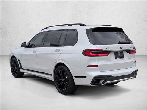 New 2026 BMW X7 xDrive40i image 8