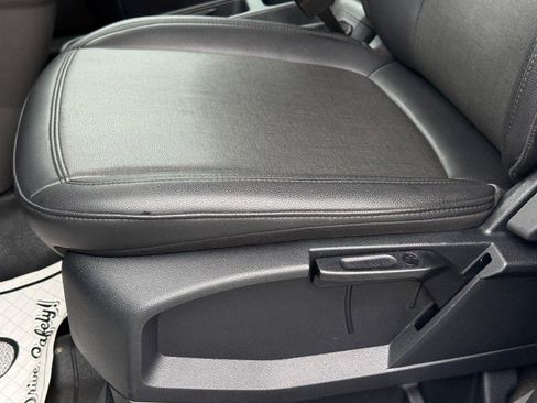 Used 2023 Ford Transit Connect XL image 25