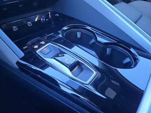 New 2025 Audi Q5 Prestige image 24